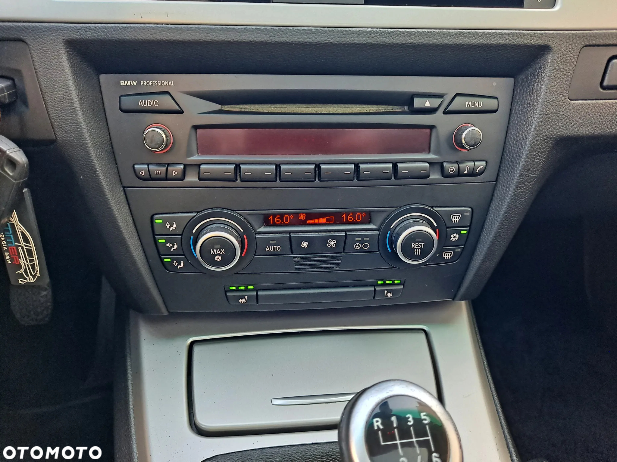BMW Seria 3 320i - 22