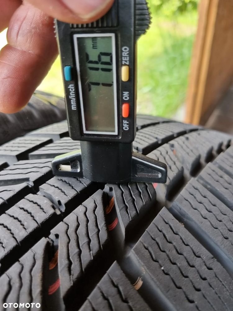 Opony CONTINENTAL WINTERC ONTACT TS 870P 215/65R17 2023r,7/6,2mm bdb stan - 7