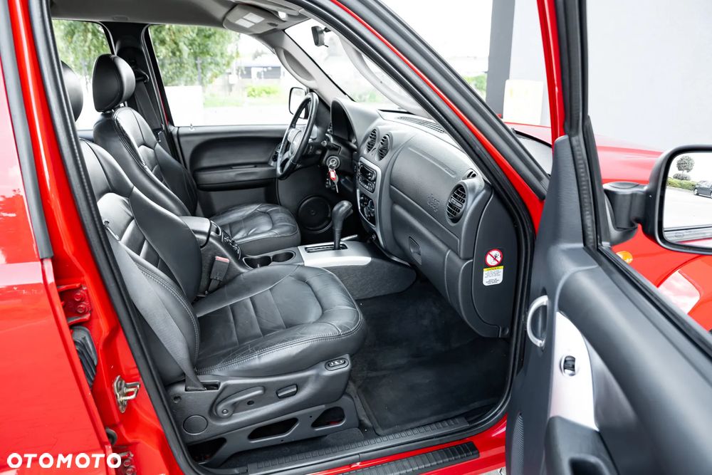 Jeep Cherokee 3.7L Limited - 15