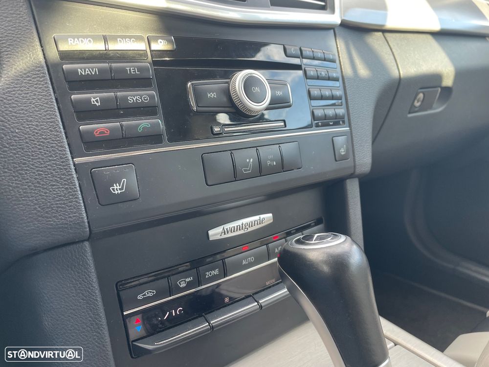 Mercedes-Benz E 250 CDi Avantgarde BlueEfficiency Auto. - 11