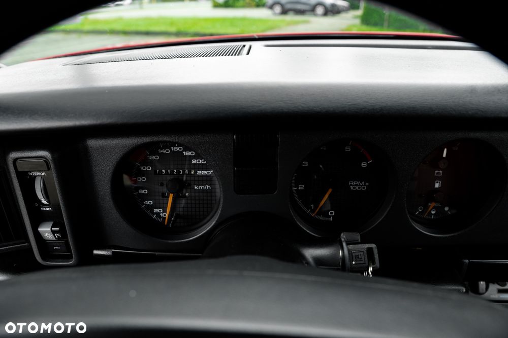 Pontiac Firebird - 21