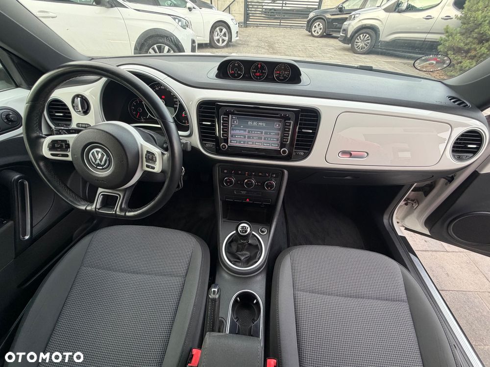 Volkswagen Beetle 1.6 TDI Design - 16
