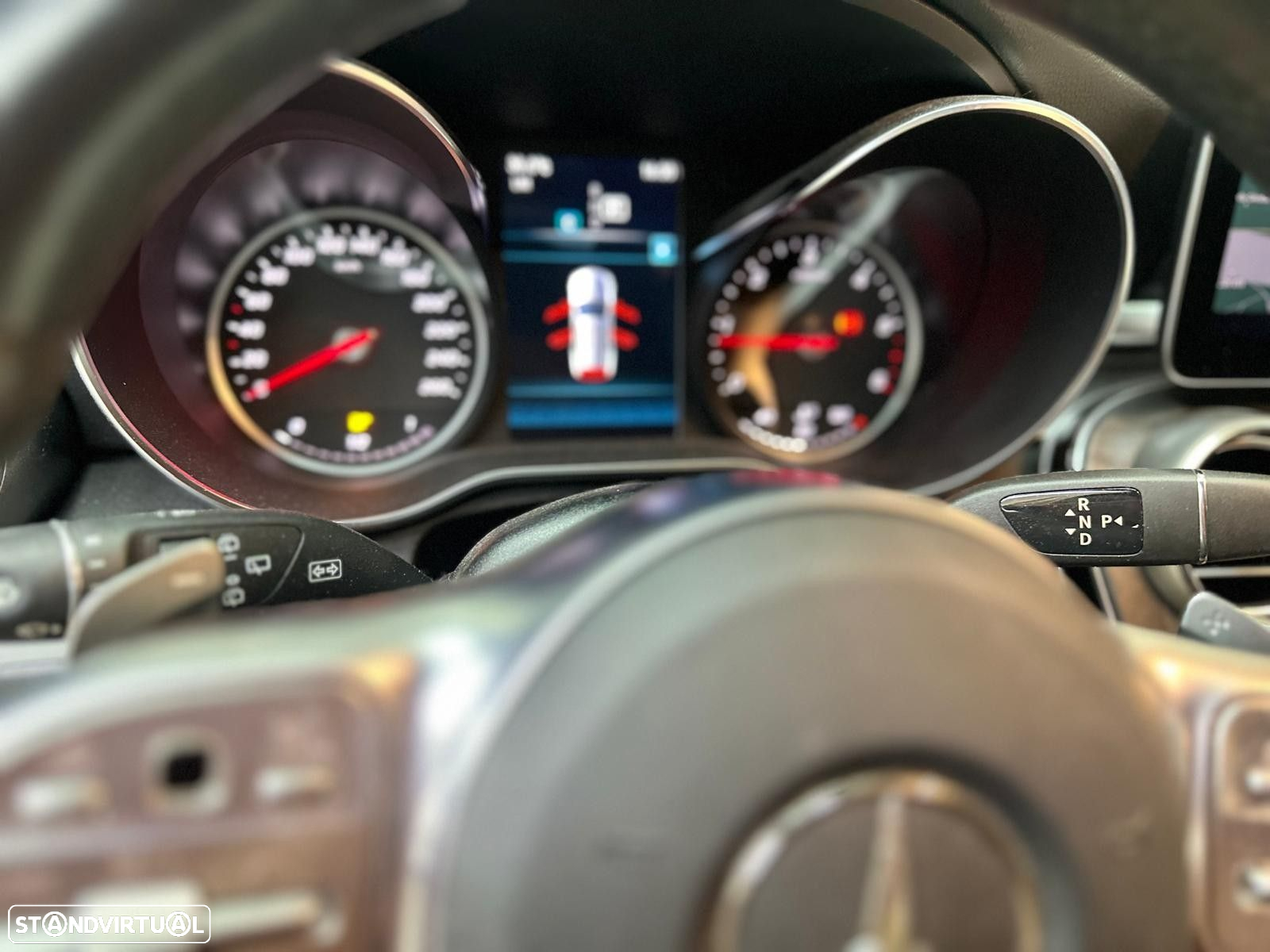 Mercedes-Benz C 300 d AMG Line - 28