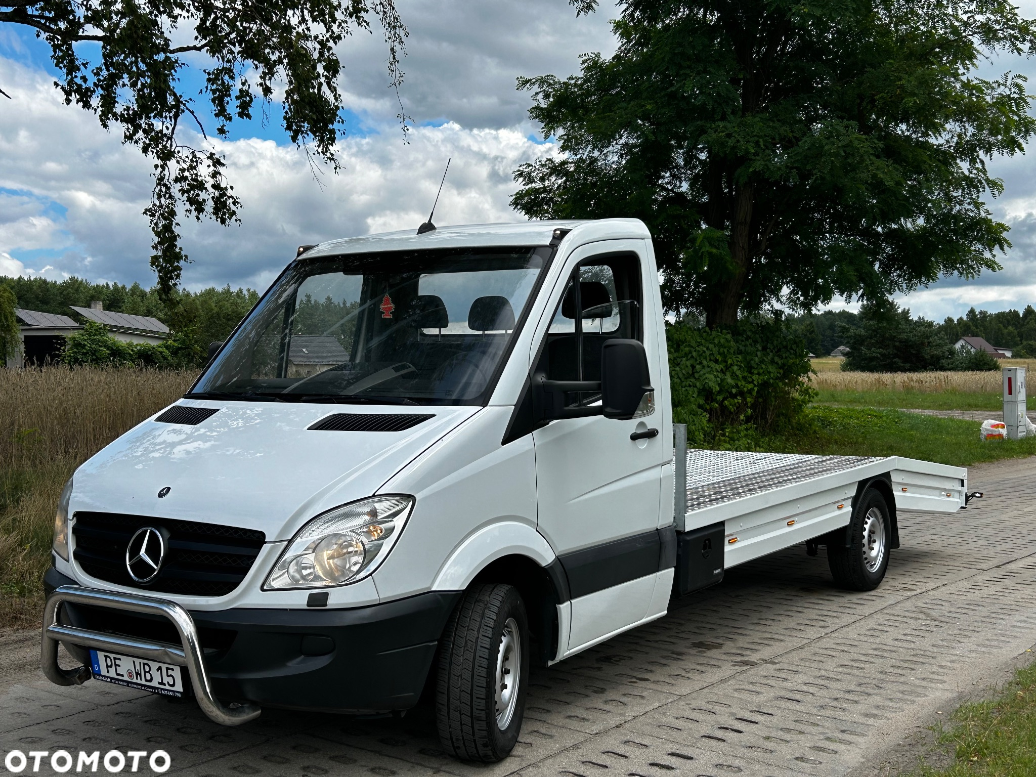Mercedes-Benz Sprinter - 10