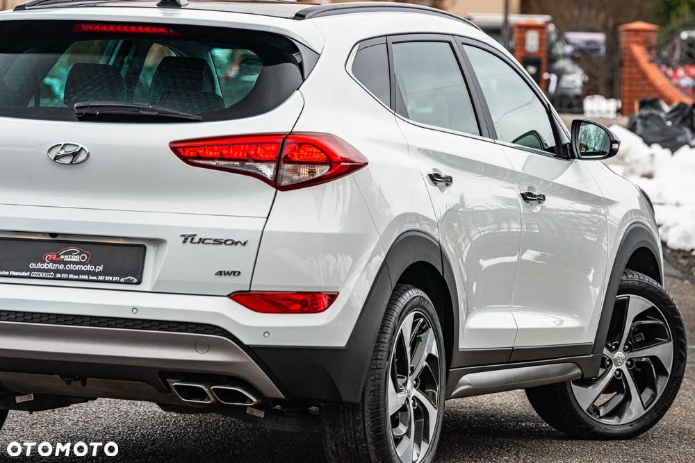 Hyundai Tucson 2.0 CRDi 4WD Passion Plus - 19