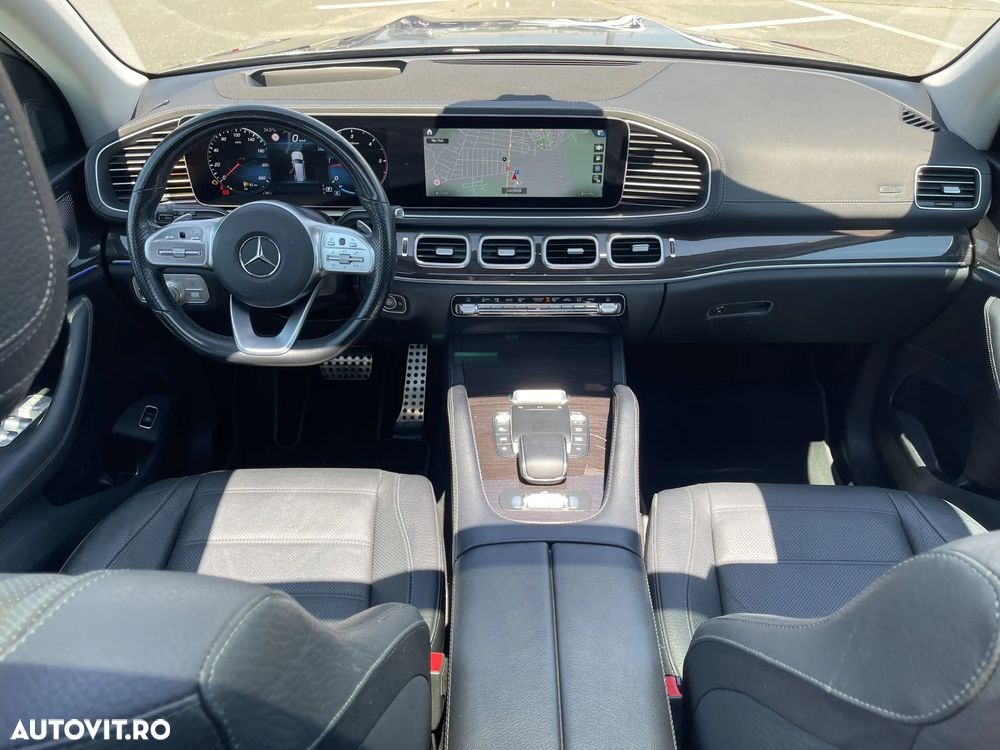 Mercedes-Benz GLS - 25