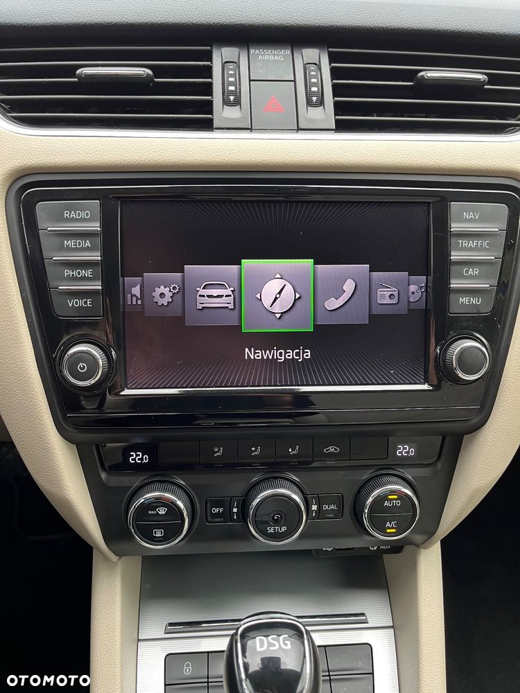 Skoda Octavia 1.8 TSI Elegance DSG - 27