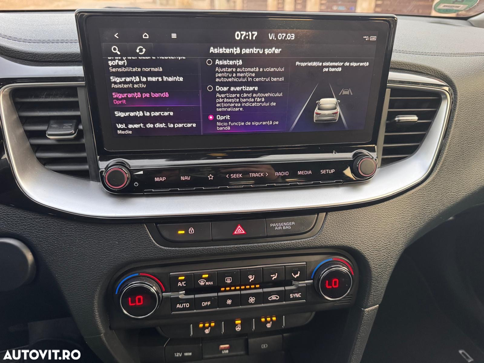 Kia Ceed 1.6 CRDi (48V Mild-Hybrid) DCT7 Vision - 13