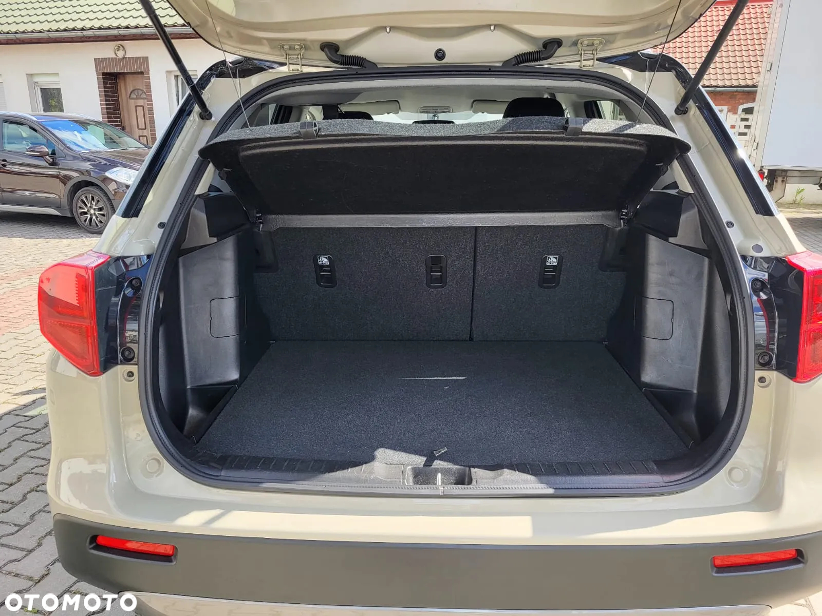 Suzuki Vitara 1.0 Boosterjet Comfort 2WD - 23