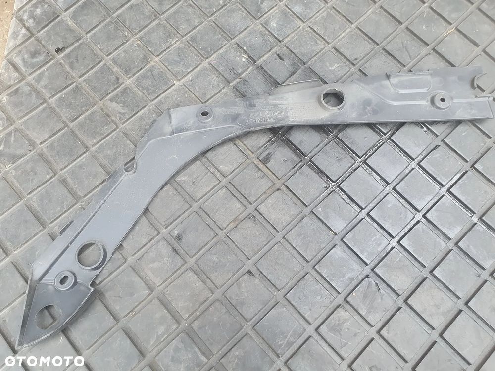 OSŁONA PASA PRAWA RENAULT SCENIC II 8200187674 - 2
