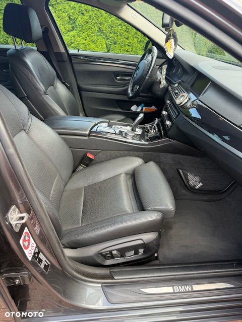 BMW Seria 5 520d - 9