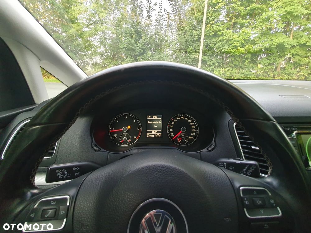 Volkswagen Sharan 2.0 TDI Blue Motion Match - 16
