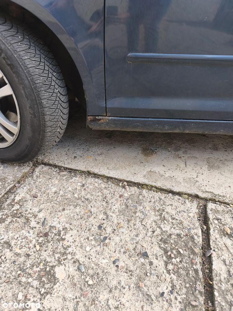 Volkswagen Golf Plus - 11