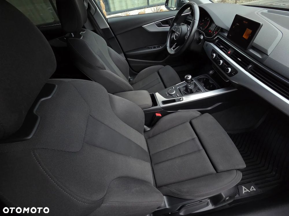 Audi A4 Avant 2.0 TDI ultra sport - 17