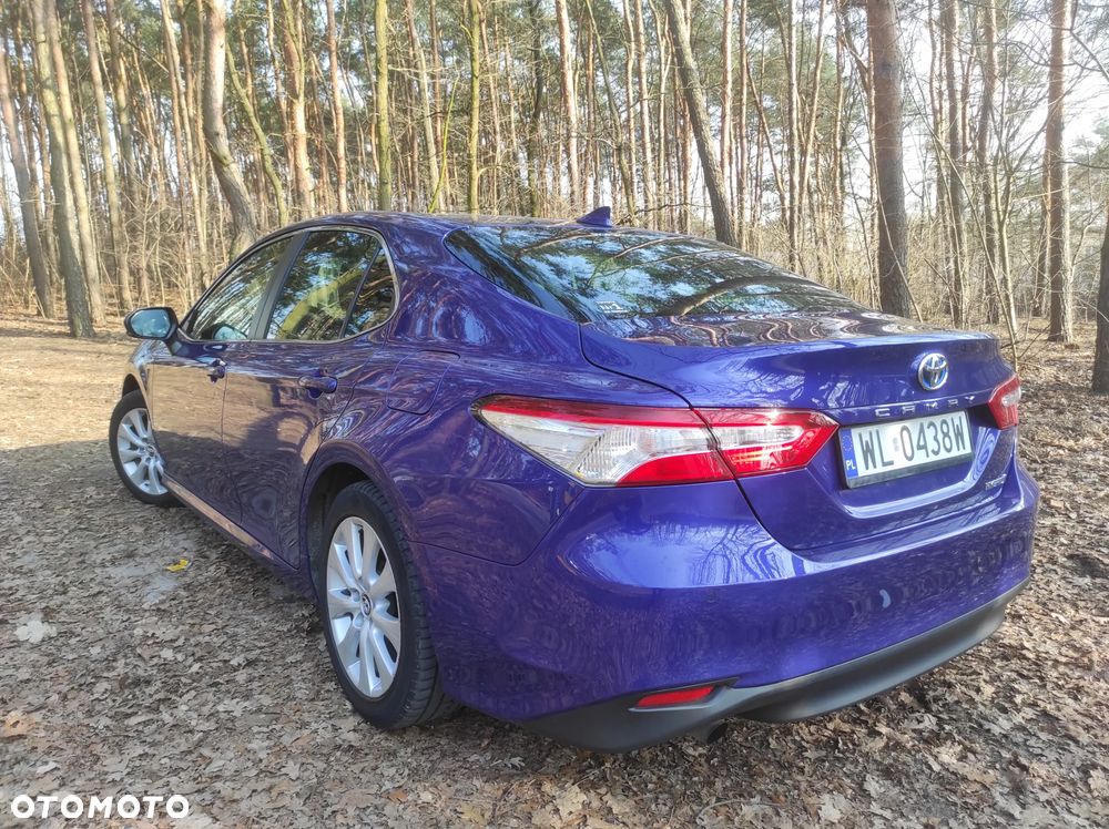 Toyota Camry 2.5 Hybrid Comfort CVT - 10