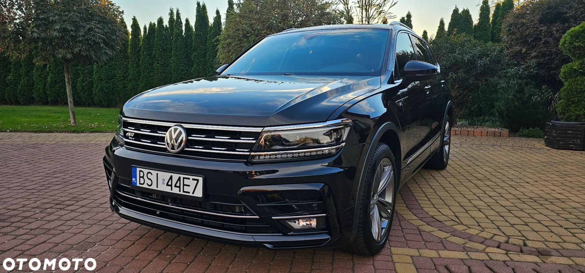Volkswagen Tiguan 2.0 TSI 4Mot R-Line DSG - 1