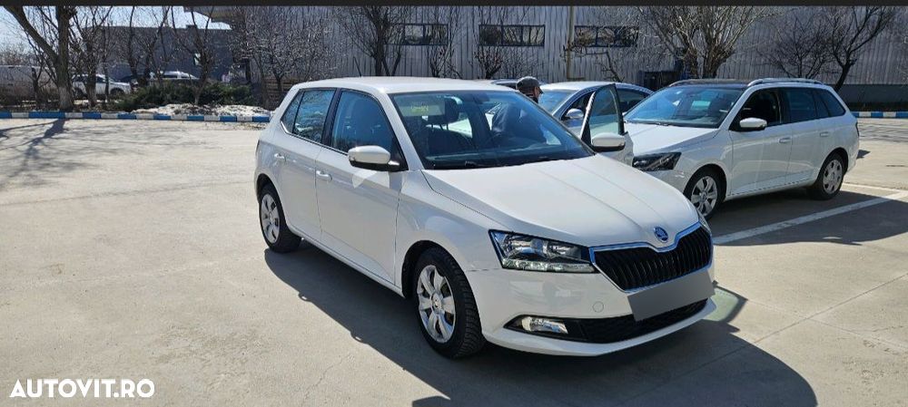 Skoda Fabia - 2