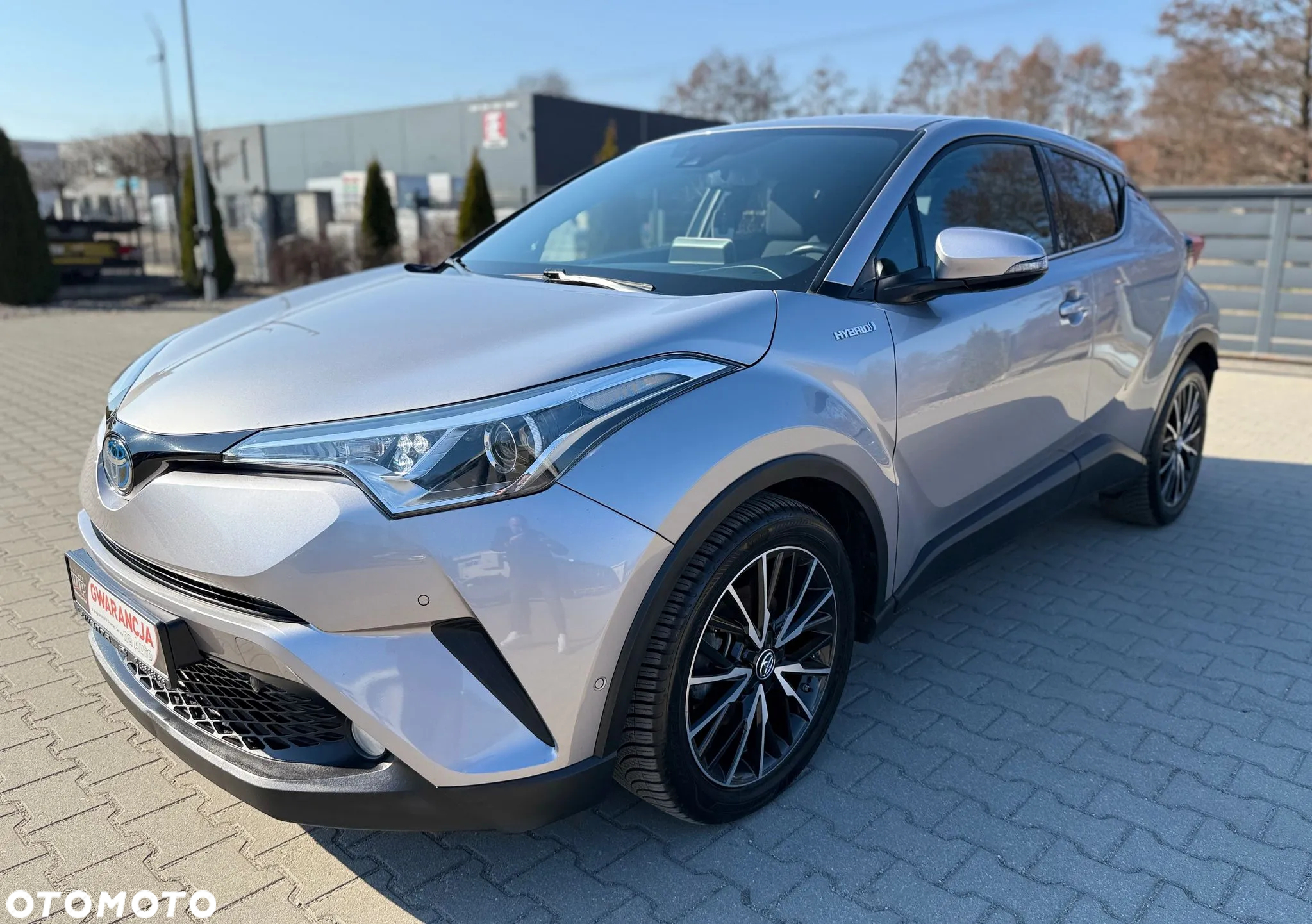 Toyota C-HR 1.8 Hybrid Team Deutschland - 3