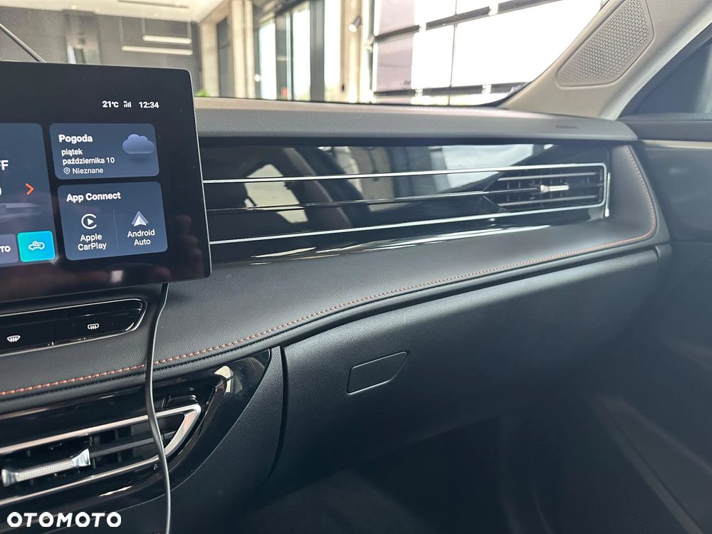 MG HS 1.5T PHEV Exclusive - 12