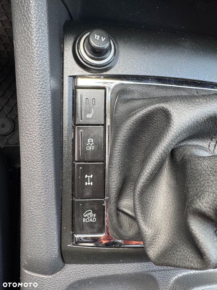 Volkswagen Amarok Double Cab 2.0 BiTDi 4MOTION Highline - 11