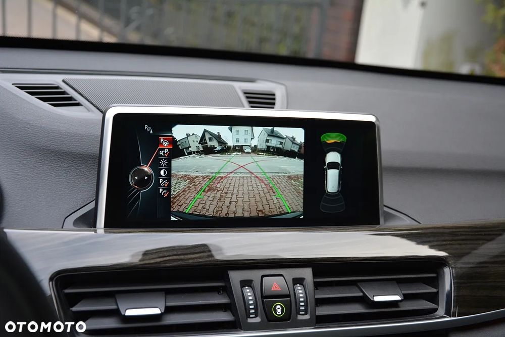 BMW X1 xDrive20d xLine - 8