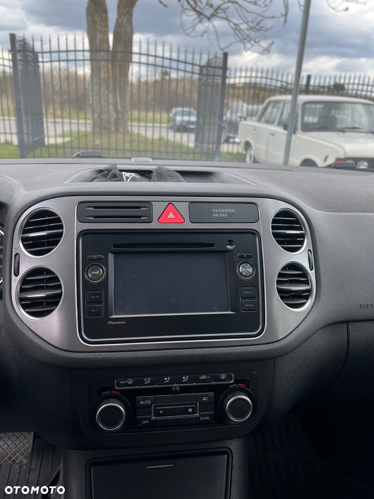 Volkswagen Tiguan 2.0 TDI DPF 4Motion DSG Sport & Style - 9