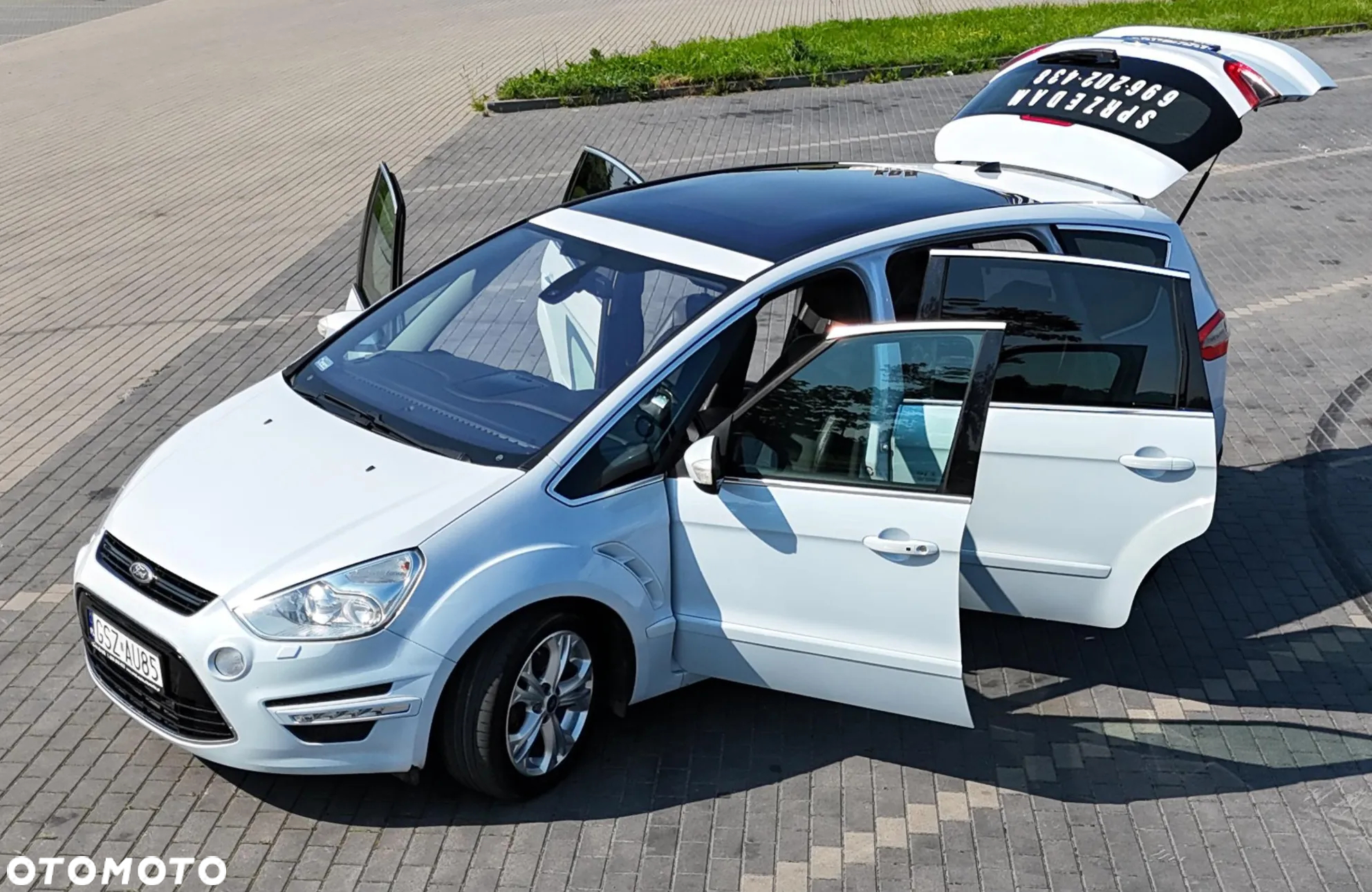 Ford S-Max 2.0 TDCi DPF Titanium - 32