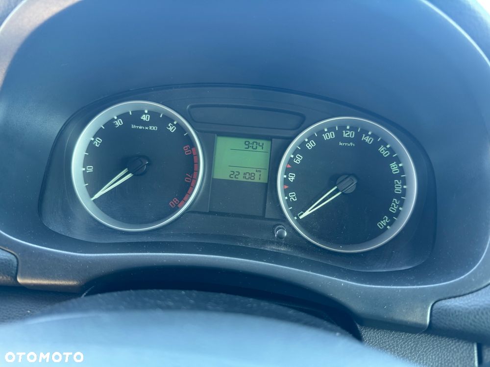 Skoda Fabia 1.4 16V Ambiente - 19