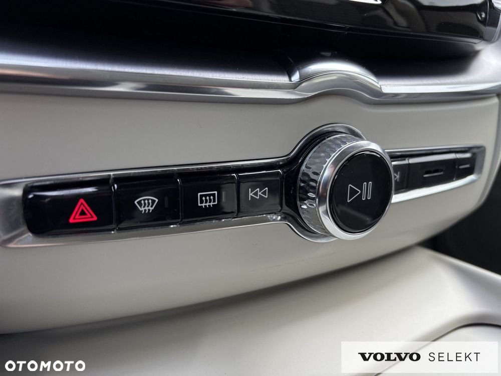 Volvo XC 60 - 19