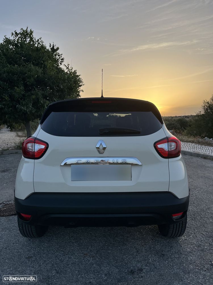 Renault Captur 0.9 TCE Exclusive - 6