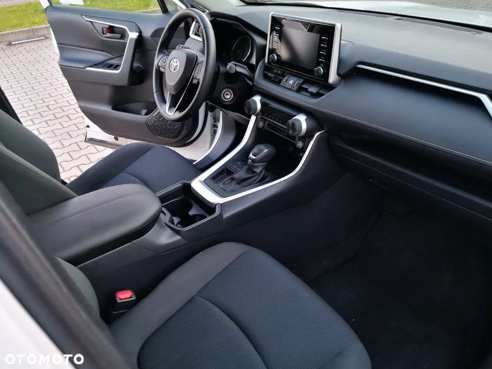 Toyota RAV4 2.0 Active 4x2 MS - 13
