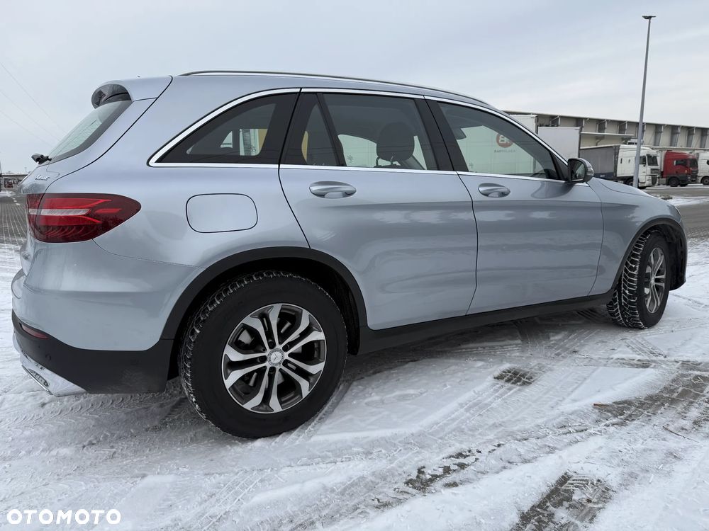 Mercedes-Benz GLC - 5