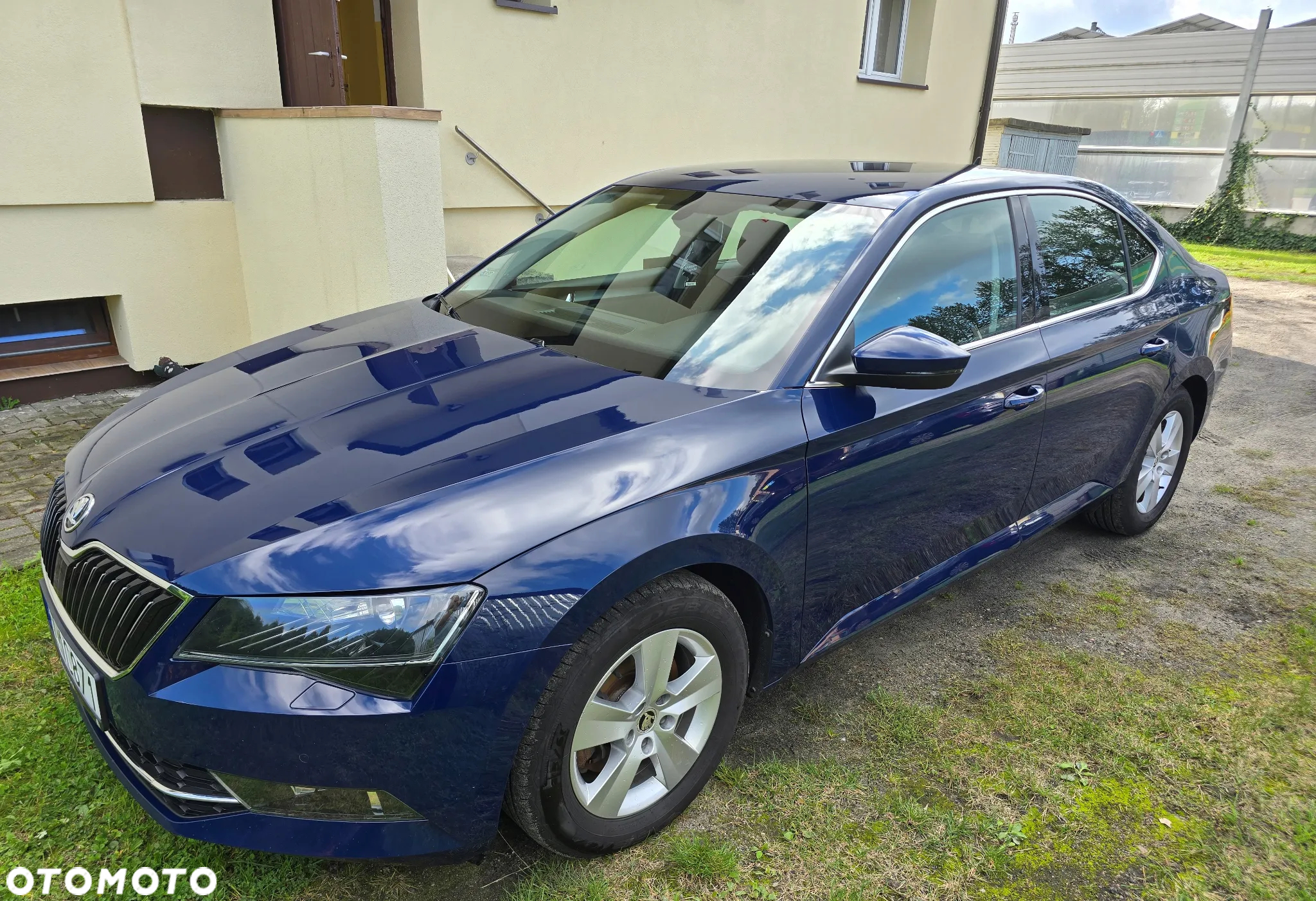 Skoda Superb 1.6 TDI Ambition - 8
