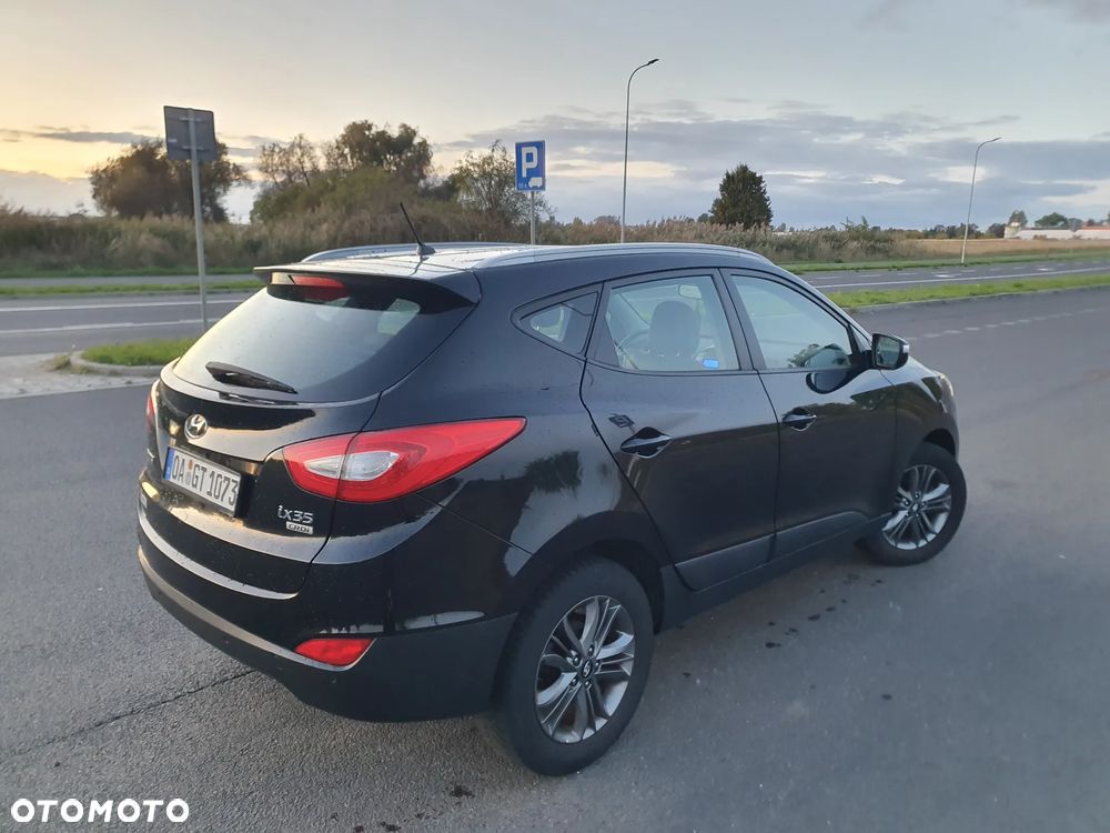 Hyundai ix35 1.7 CRDi 2WD Fifa World Cup Edition - 11