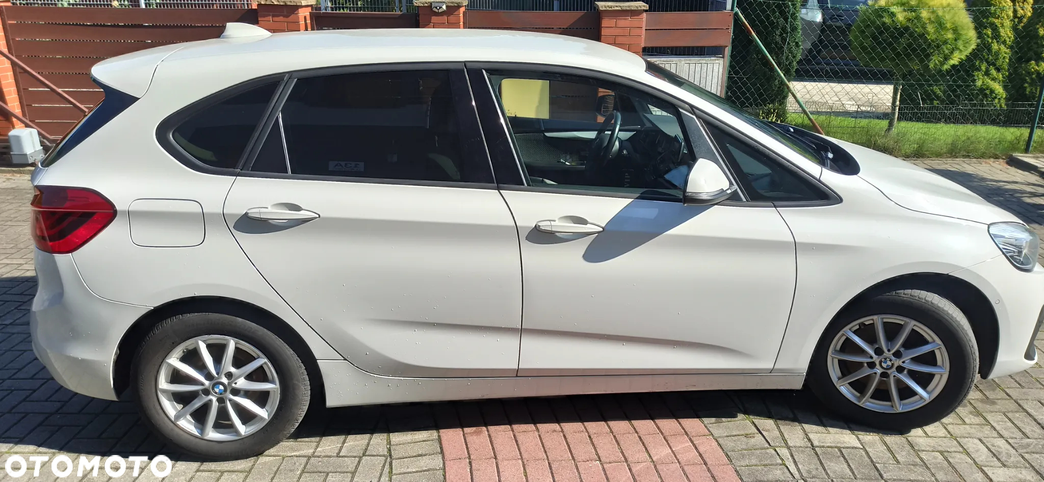BMW Seria 2 218d - 2