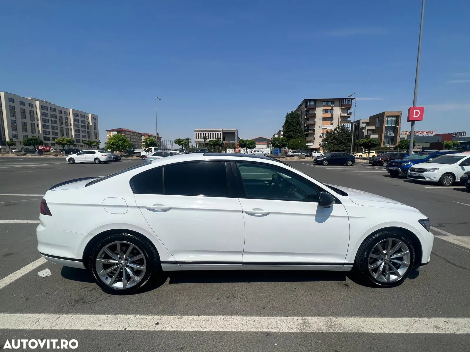 Volkswagen Passat 2.0 TDI DSG 4Motion Comfortline - 3