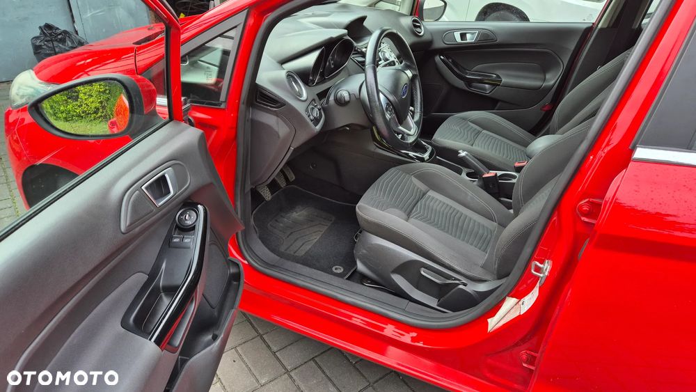 Ford Fiesta 1.6 TDCI Titanium - 8