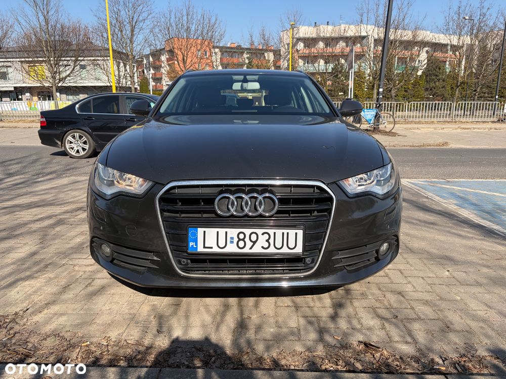 Audi A6 Avant - 1