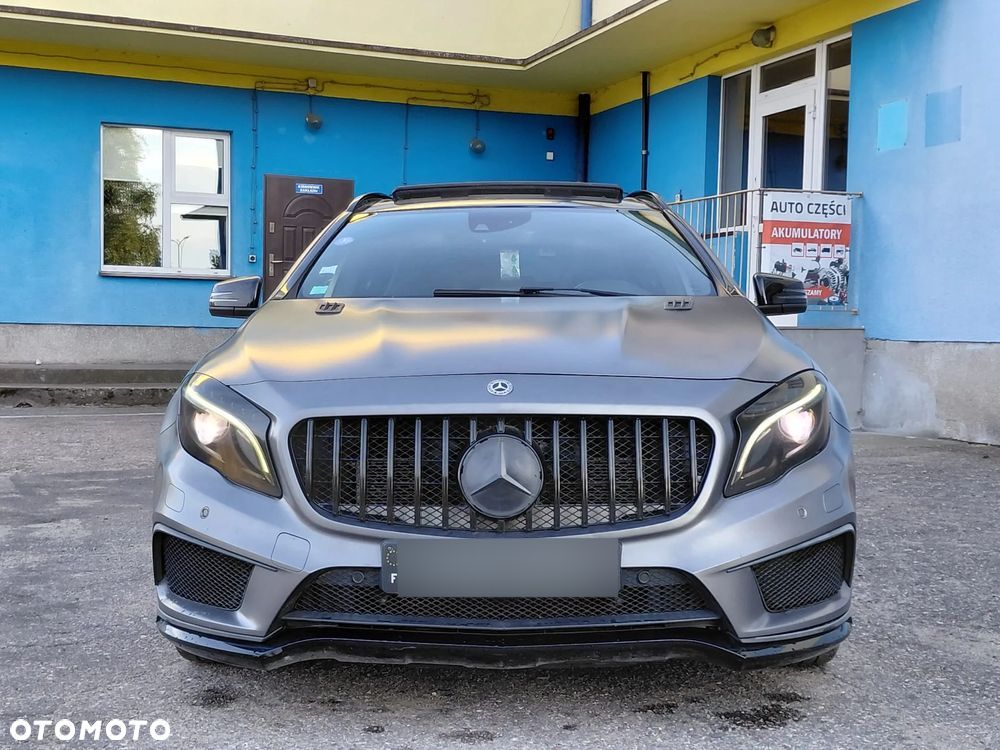 Mercedes-Benz GLA 45 AMG 4Matic 7G-DCT Edition 1 - 11
