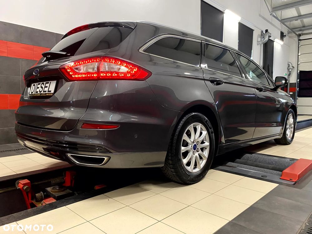 Ford Mondeo 2.0 TDCi Titanium PowerShift - 9