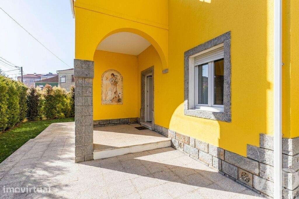 Casa / Villa T5 em Agualva e Mira-Sintra - Grande imagem: 5/33