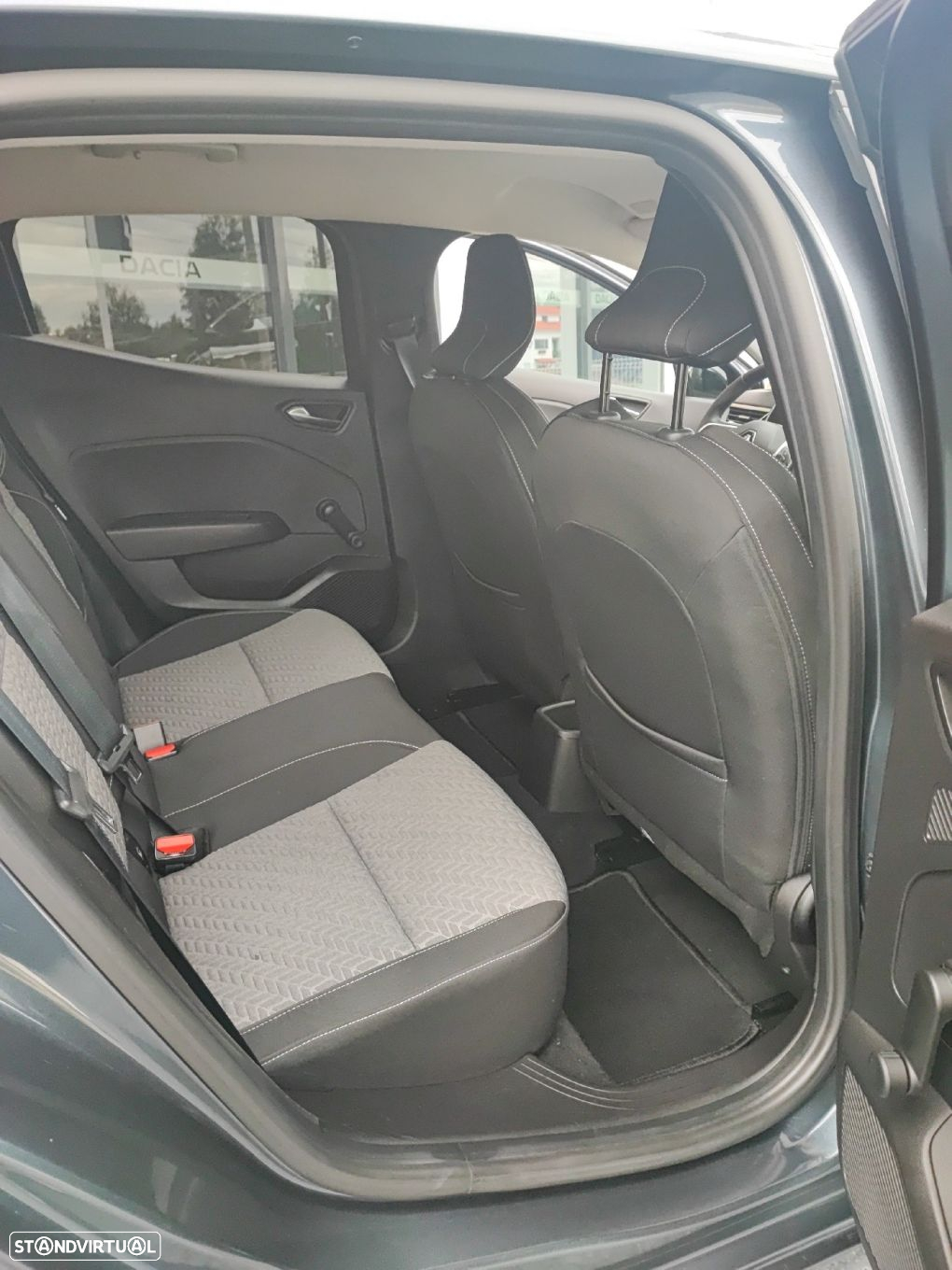 Renault Clio 1.0 TCe Intens - 32
