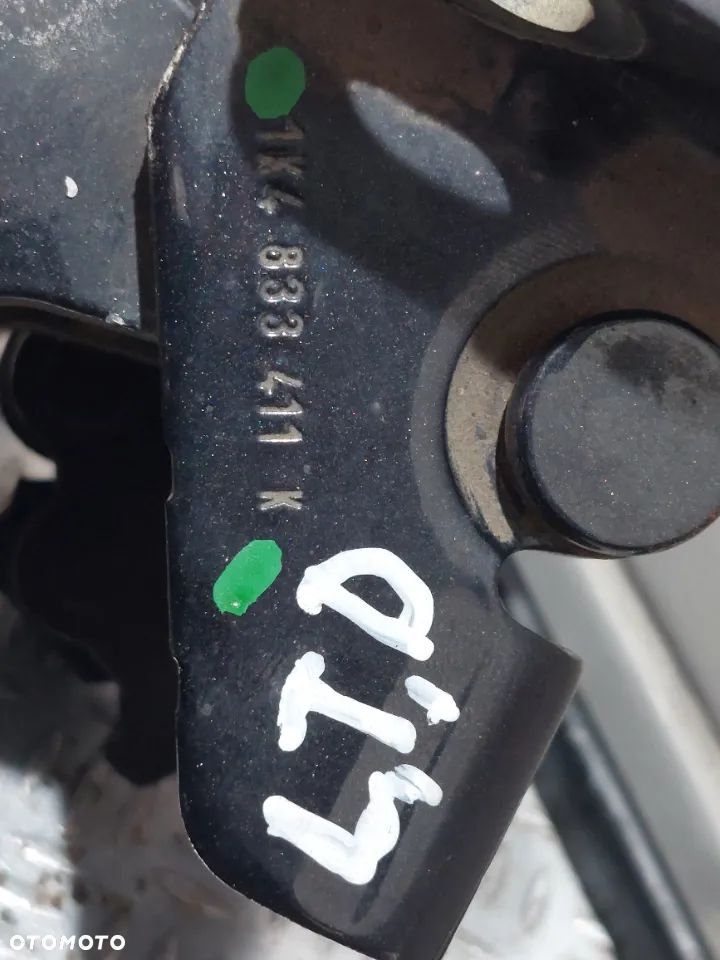 ZAWIAS DRZWI LEWY TYŁ VW GOLF V 5 + PLUS R2005 NR 1K4833411K - 3