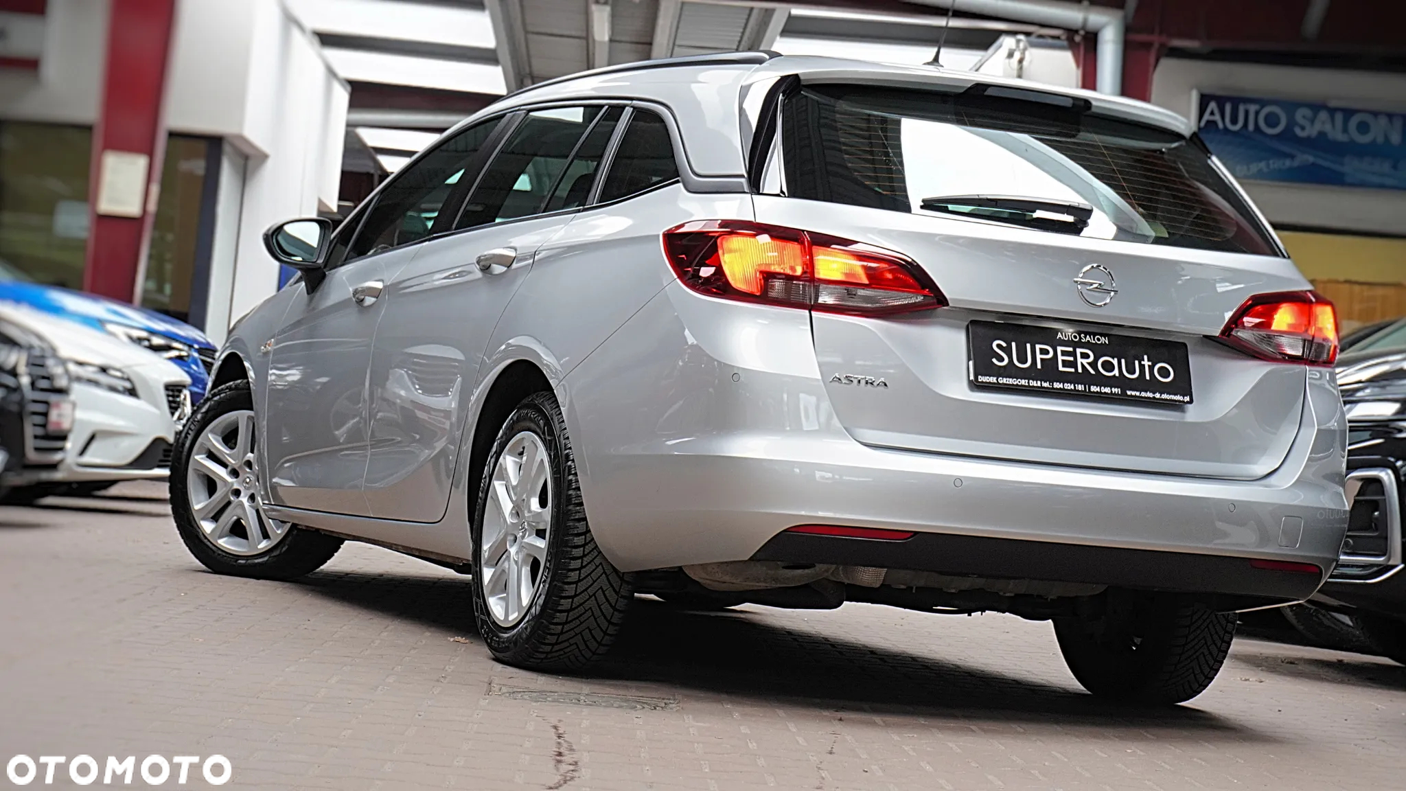 Opel Astra V 1.2 T Edition S&S - 9