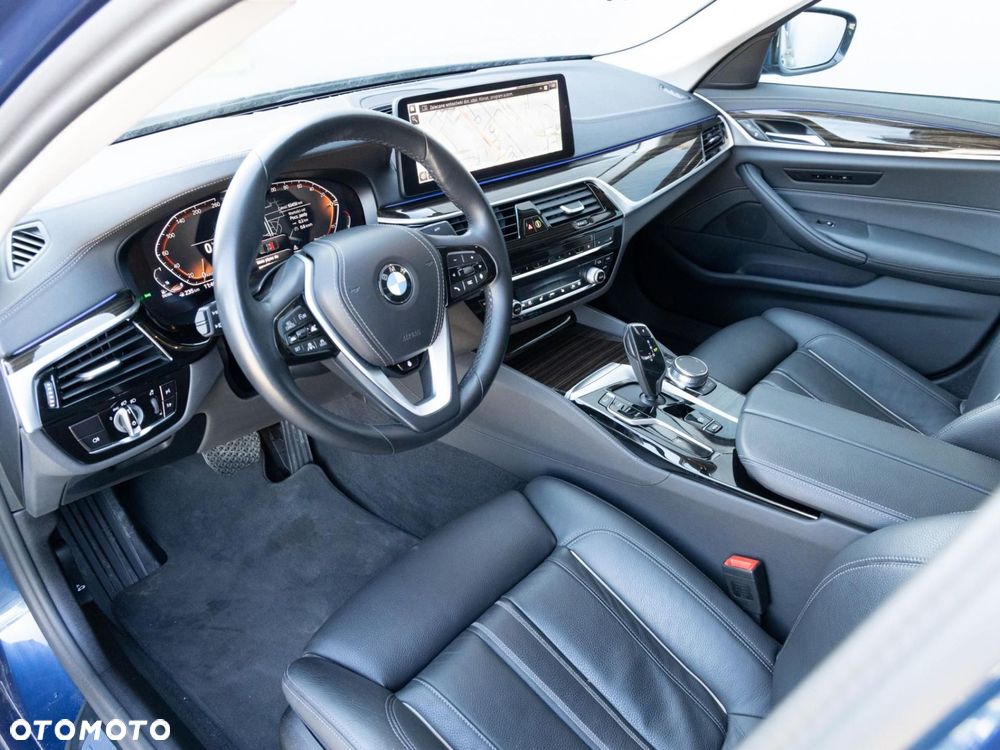 BMW Seria 5 - 11