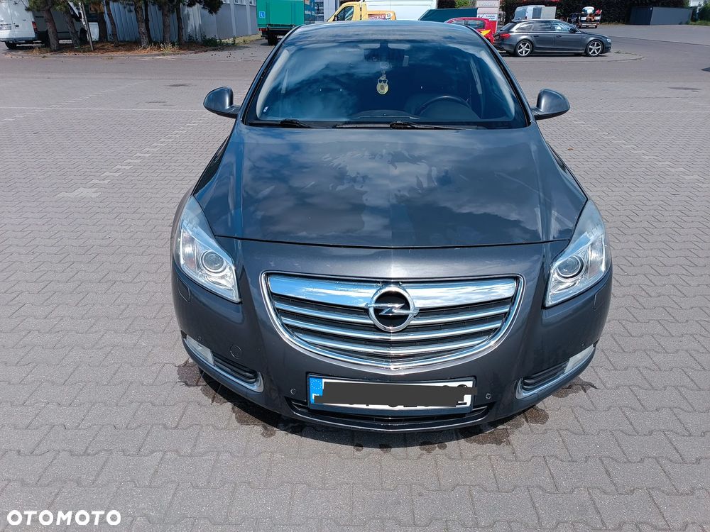 Opel Insignia 2.0 Turbo Cosmo - 1