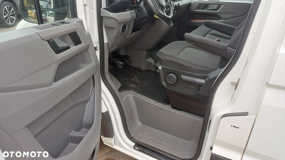Volkswagen Crafter  - L4 H3 - 26
