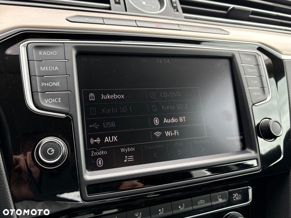 Volkswagen Passat 2.0 TDI Bi-Turbo BMT 4Mot Highline DSG - 31