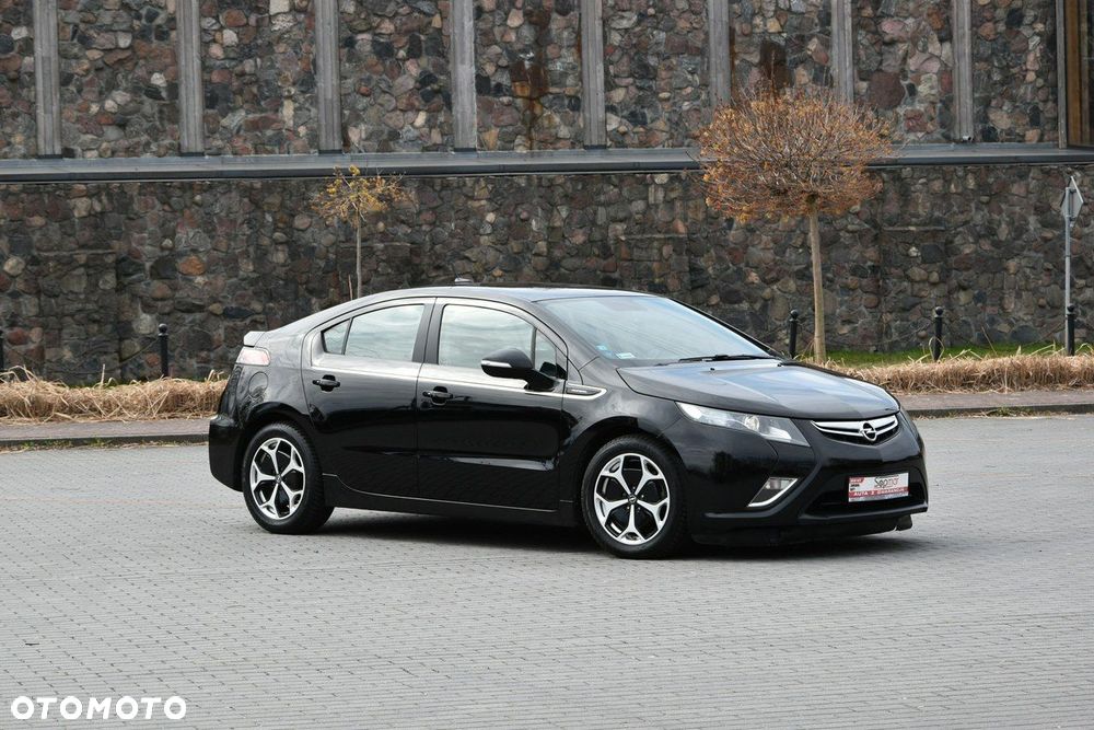 Opel Ampera - 8