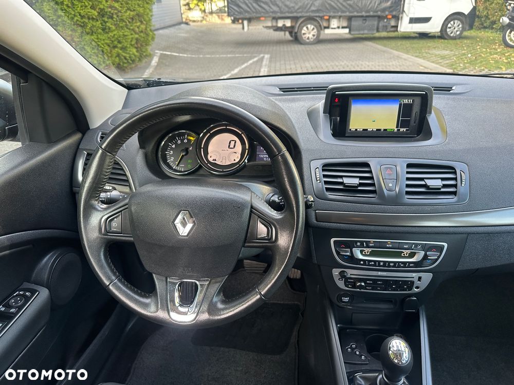 Renault Megane 1.6 16V 110 Paris - 23